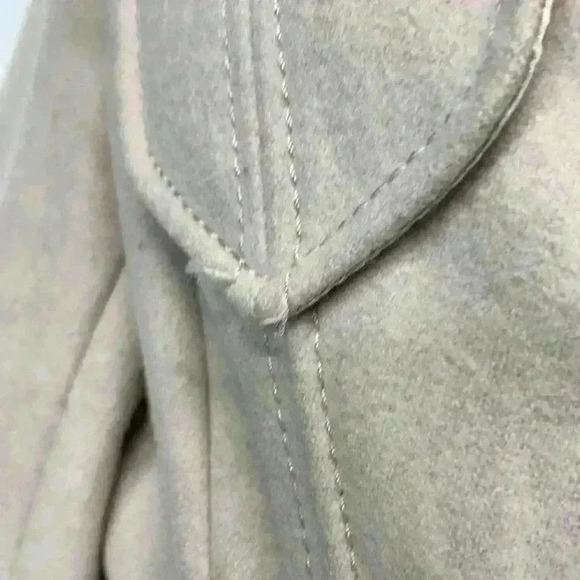 Kenneth Cole size 8 petite tan coat 60% wool - Picture 5 of 11